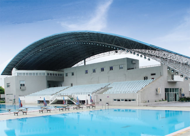 广东游泳馆网架